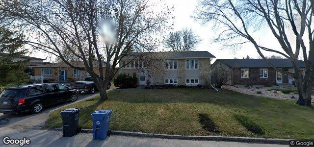 38 Harwick Lane（加拿大曼尼托巴省温尼伯市）房屋照片