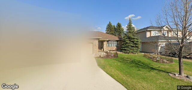 41 Newcombe Crescent（加拿大曼尼托巴省温尼伯市）房屋照片