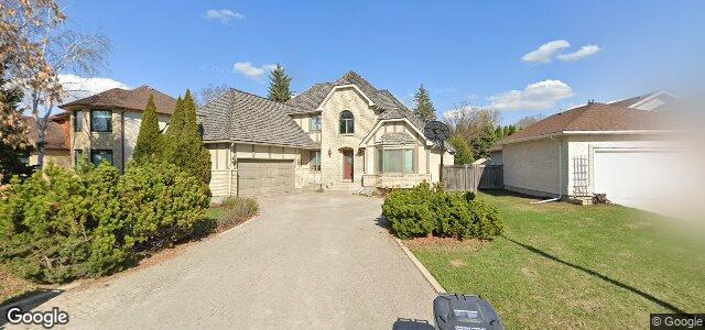 55 Newcombe Crescent（加拿大曼尼托巴省温尼伯市）房屋照片