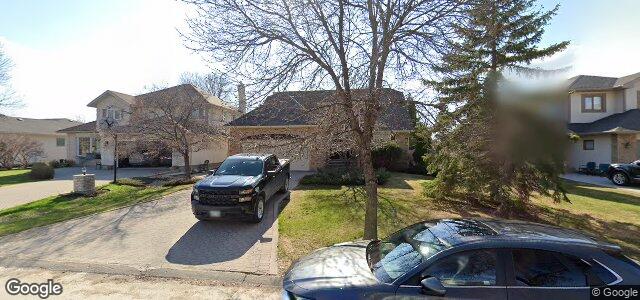 58 Newcombe Crescent（加拿大曼尼托巴省温尼伯市）房屋照片