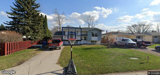 70 Rockcliffe Road（加拿大曼尼托巴省温尼伯市）房屋照片