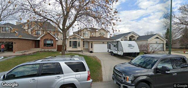 135 Blue Mountain Road（加拿大曼尼托巴省温尼伯市）房屋照片