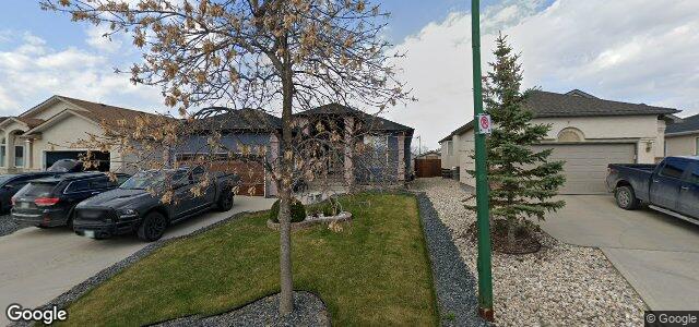 23 Red Willow Crescent（加拿大曼尼托巴省温尼伯市）房屋照片