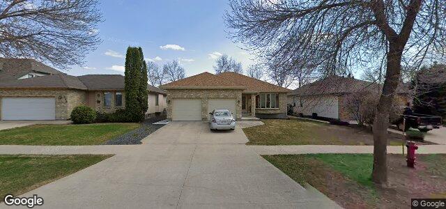 242 Royal Mint Drive（加拿大曼尼托巴省温尼伯市）房屋照片