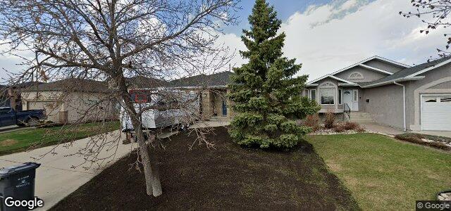 31 Red Willow Crescent（加拿大曼尼托巴省温尼伯市）房屋照片