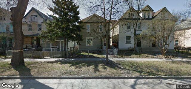 Photo of 476 Spence Street in Winnipeg, Manitoba
