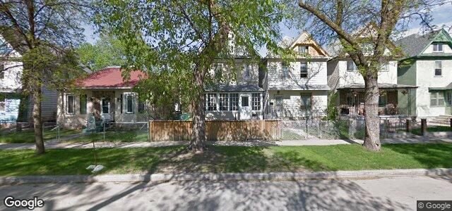 Larawan ng 626 Furby Street sa Winnipeg, Manitoba