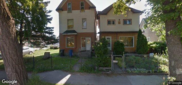705 Langside Street（加拿大曼尼托巴省温尼伯市）房屋照片