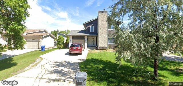 Photo of 215 Rushmore Road in Winnipeg, Manitoba