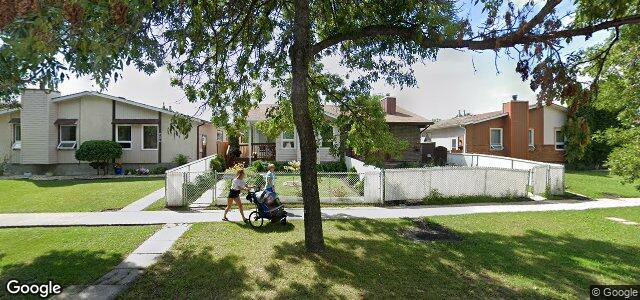 228 Sun Valley Drive（加拿大曼尼托巴省温尼伯市）房屋照片