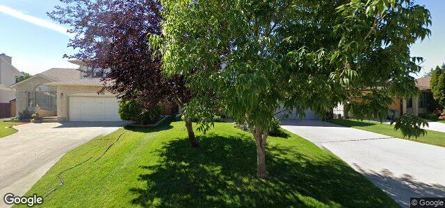 26 Middlehurst Crescent（加拿大曼尼托巴省温尼伯市）房屋照片