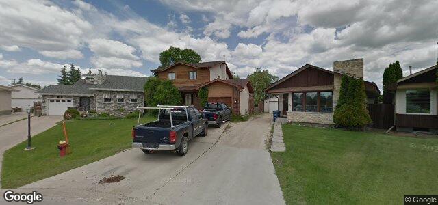 40 Harold Piercy Place（加拿大曼尼托巴省温尼伯市）房屋照片