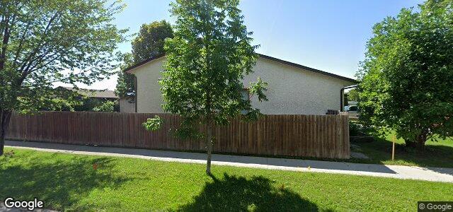 51 Sunny Hills Road（加拿大曼尼托巴省温尼伯市）房屋照片