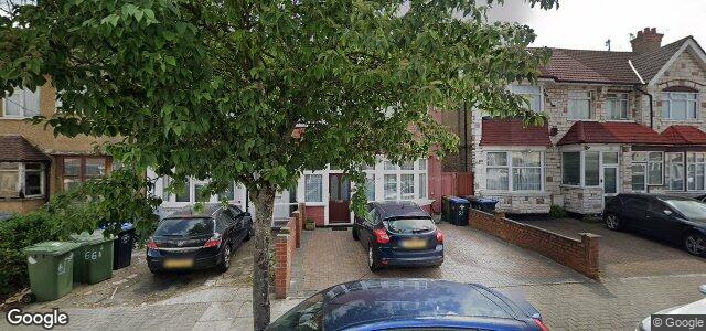 Larawan ng 63 Thurlby Road sa Winnipeg, Manitoba