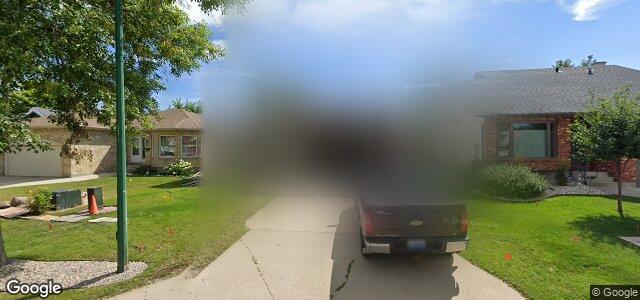 74 Alberhill Crescent（加拿大曼尼托巴省温尼伯市）房屋照片