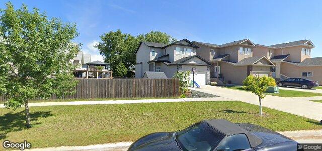 895 Headmaster Row（加拿大曼尼托巴省温尼伯市）房屋照片