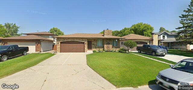 218 Mahonee Drive（加拿大曼尼托巴省温尼伯市）房屋照片