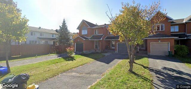 34 Thornbury Crescent（加拿大曼尼托巴省温尼伯市）房屋照片