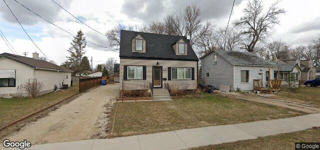 Photo of 103 Berrydale Avenue in Winnipeg, Manitoba