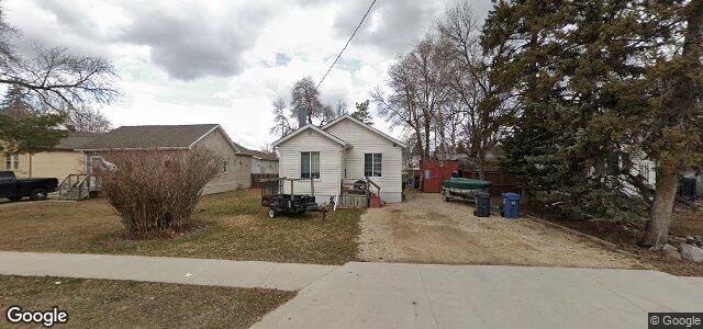 Photo of 161 Berrydale Avenue in Winnipeg, Manitoba