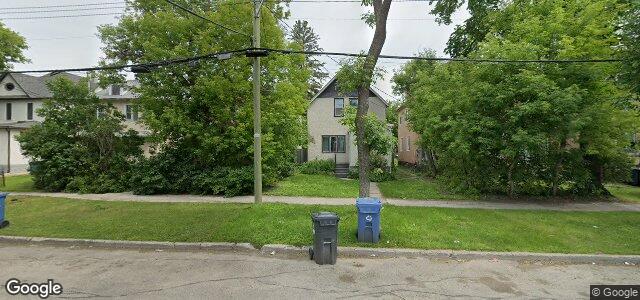 303 St John'S Avenue（加拿大曼尼托巴省温尼伯市）房屋照片