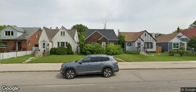 Photo of 327 Mountain Avenue in Winnipeg, Manitoba