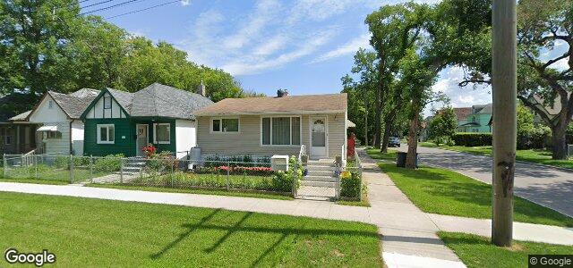 339 Powers Street（加拿大曼尼托巴省温尼伯市）房屋照片