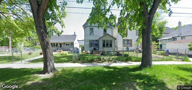 Larawan ng 353 Aikins Street sa Winnipeg, Manitoba