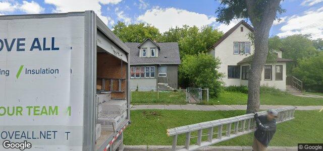 Photo of 363 St John'S Avenue in Winnipeg, Manitoba