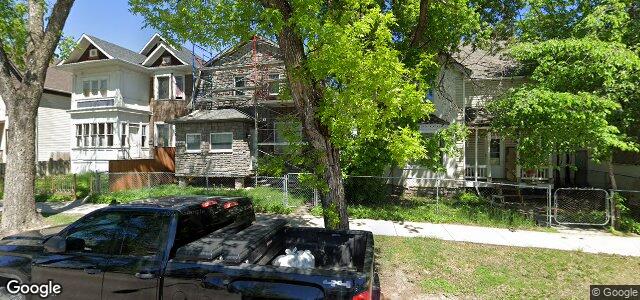 381 Redwood Avenue（加拿大曼尼托巴省温尼伯市）房屋照片