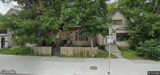 Photo of 386 Salter Street in Winnipeg, Manitoba