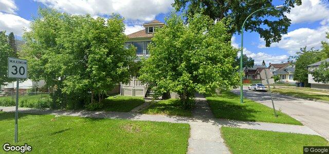 Photo of 400 Powers Street in Winnipeg, Manitoba