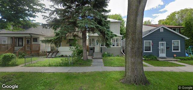 Photo of 460 Cathedral Avenue in Winnipeg, Manitoba