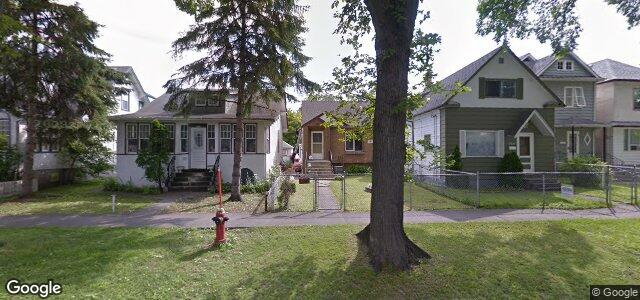 562 St John'S Avenue（加拿大曼尼托巴省温尼伯市）房屋照片