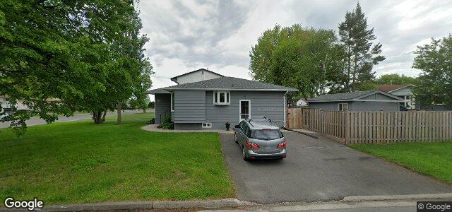 573 Redwood Avenue（加拿大曼尼托巴省温尼伯市）房屋照片