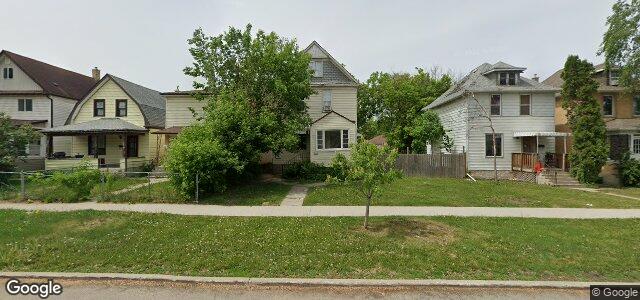 Larawan ng 376 Home Street sa Winnipeg, Manitoba