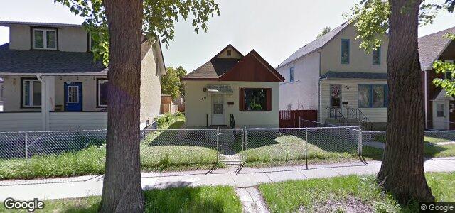 Larawan ng 417 Beverley Street sa Winnipeg, Manitoba