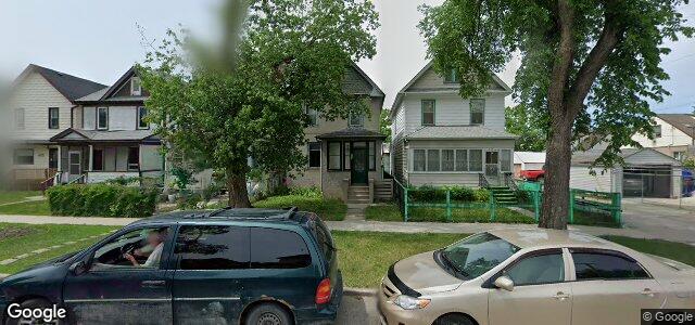 Photo of 422 Home Street in Winnipeg, Manitoba