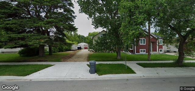 Larawan ng 919 De L'Eglise Avenue sa Winnipeg, Manitoba