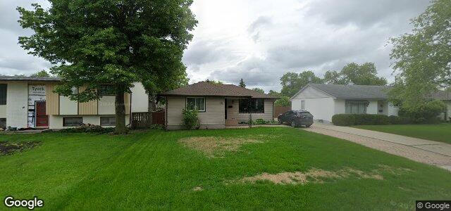 Larawan ng 12 Alguire Avenue sa Winnipeg, Manitoba