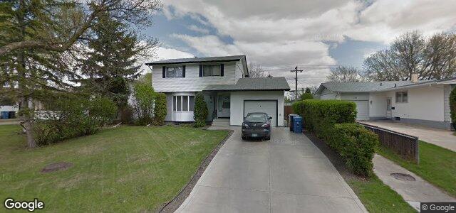 141 Wharton Boulevard（加拿大曼尼托巴省温尼伯市）房屋照片