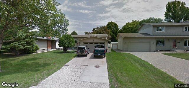 217 Wharton Boulevard（加拿大曼尼托巴省温尼伯市）房屋照片