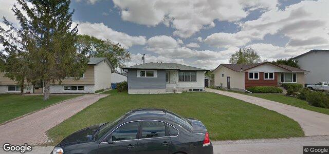 27 Sage Crescent（加拿大曼尼托巴省温尼伯市）房屋照片