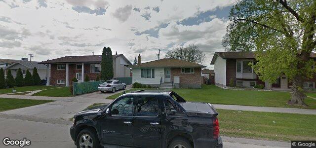 Larawan ng 630 Parkhill Street sa Winnipeg, Manitoba
