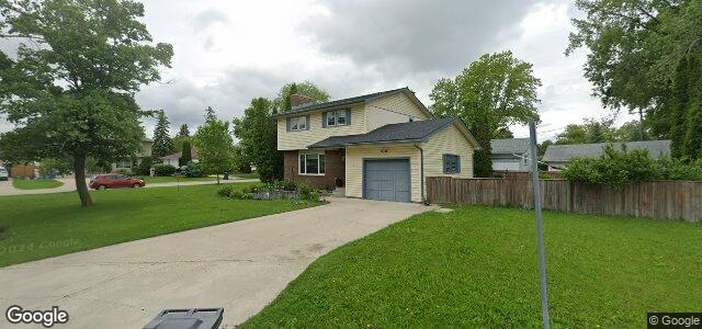 65 Amarynth Crescent（加拿大曼尼托巴省温尼伯市）房屋照片