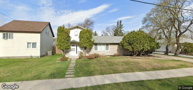 Larawan ng 704 Muriel Street sa Winnipeg, Manitoba