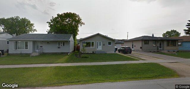 Larawan ng 762 Parkdale Street sa Winnipeg, Manitoba