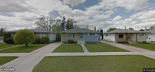 Photo of 790 Parkdale Street in Winnipeg, Manitoba