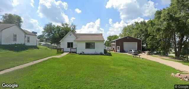 Photo of 110 Eaton Street in Winnipeg, Manitoba