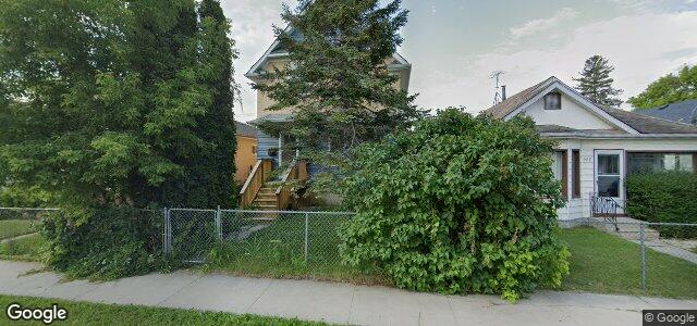 524 Castle Avenue（加拿大曼尼托巴省温尼伯市）房屋照片